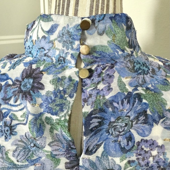 Sabina Musayev Revolve Honey Top – White Floral – Size M - Picture 6 of 6